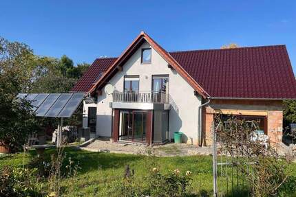 Familientraum: 110m² Wohnfläche auf 2.134m² Gartenparadies in Schlotheim - Nottertal-Heilinger Höhen