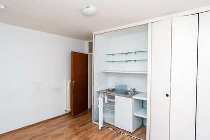 Wohnung zum Mieten in Göttingen 330,00 € 23 m²