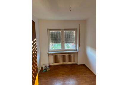 Mietwohnung - 900,00&nbsp;EUR Kaltmiete, ca.&nbsp; 75,00&nbsp;m&sup2; in Burgthann (PLZ: 90559)