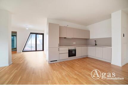Offen geschnittene 4 Zimmer Wohnung mit ca. 141m², EBK und umlaufendem Balkon in Berlin-Mitte!