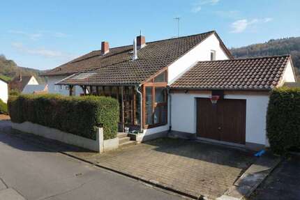 Haus zum Kaufen in Schweisweiler 239.000,00 € 190 m²