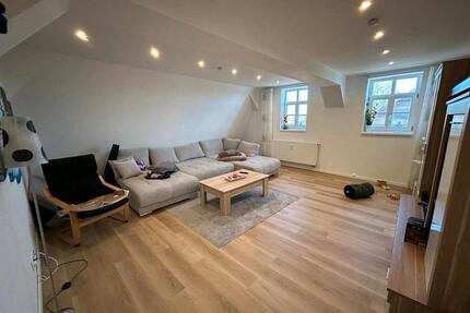 Wunderschönen 4-Zimmerwohnung in Zennern - Wabern