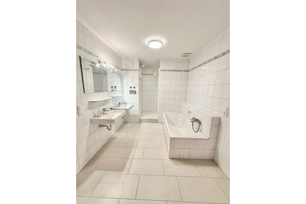 Wohnung zum Mieten in Wiesloch 1.200,00 € 110.5 m²