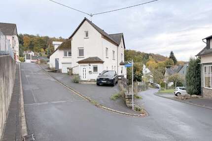 Haus zum Kaufen in Hillscheid 145.300,00 € 177 m²