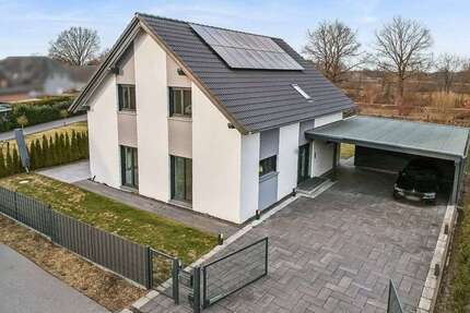 Haus zum Kaufen in Klein Offenseth-Sparrieshoop 850.000,00 € 179 m²