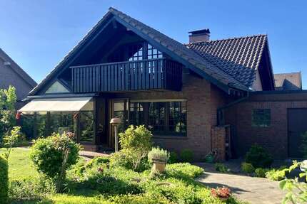 Haus zum Kaufen in Ahlen 540.000,00 € 195 m²