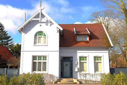 Haus zum Kaufen in Wittmund 475.000,00 € 280 m²