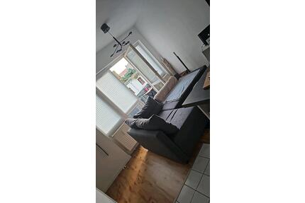 2 Raum Wohnung mit Balkon Badewanne EBK gegen Aufpreis - Großenhain