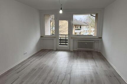 [VAC-19343] Renovierte 2-Zimmer Wohnung mit Balkon - Essen Stadtbezirk III