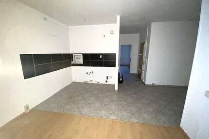 Wohnung zum Mieten in Magdeburg 340,00 € 57.34 m²