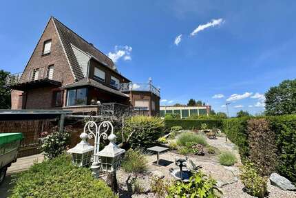 Haus zum Kaufen in Dormagen 745.000,00 € 200 m²
