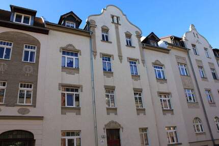 Provisionsfrei: Top-4-Raumwohnung im Dichterviertel in Altenburg zu verkaufen!