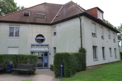 Kapitalanlage am Zeuthener See: 2-Zimmer-Wohnung & TG-Stellplatz