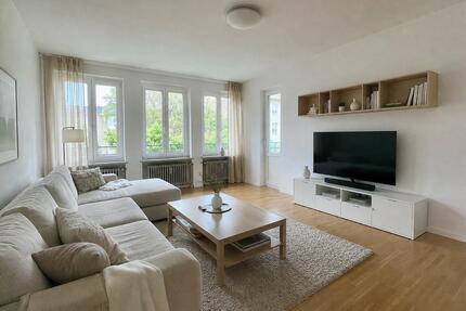 3-Zimmer Wohnung in Ulm - 1.380,00&nbsp;EUR Kaltmiete, ca.&nbsp; 90,00&nbsp;m&sup2; in Ulm (PLZ: 89073)