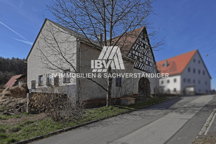 Haus zum Kaufen in Etzelwang 90.000,00 € 220 m²