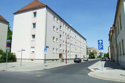 Wohnung zum Mieten in Weißwasser 445,50 € 73.17 m²