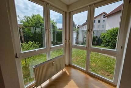 Helle, gemütliche 2,5 Zi.-EG-Wohnung mit Terrasse und Garten - Obersulm