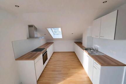 Neue Dachgeschosswohnung in Tiengen - Waldshut-Tiengen