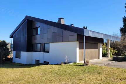 Haus zum Kaufen in Dornhan 749.000,00 € 211 m²