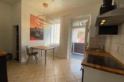 Stilvolle 4,5-Zimmer-Altbauwohnung mit Balkon nahe Rathausplatz - Ingolstadt