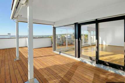 Wohnung zum Kaufen in Leonberg 949.000,00 € 203 m²