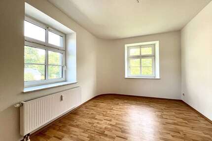 Wohnung zum Mieten in Chemnitz 570,00 € 107.84 m²