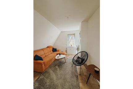 Dachwohnung auf Zeit im Grünen - 750,00&nbsp;EUR Kaltmiete, ca.&nbsp; 65,00&nbsp;m&sup2; in Delligsen (PLZ: 31073)