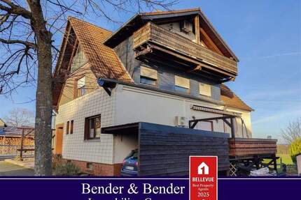 4-Familienhaus mit 2 Garagen und Carport nahe Flammersfeld!