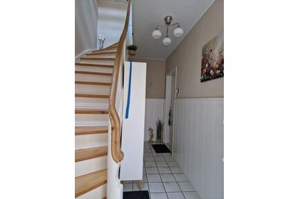 Gepflegtes Haus mit 2 Wohneinheiten in zentraler Lage! - Arnsberg