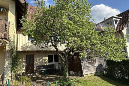 Einmalige Gelegenheit ! Kleines Häusle mit Garten zum renovieren. - Hirrlingen
