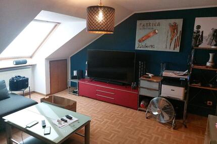 Dachwohnung - 650,00&nbsp;EUR Kaltmiete, ca.&nbsp; 65,00&nbsp;m&sup2; in Calden (PLZ: 34379)