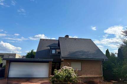 Haus zum Kaufen in Hiddenhausen 495.000,00 € 220 m²