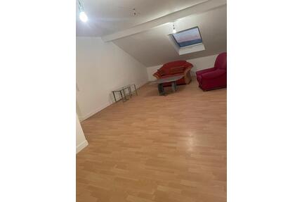 Wohnung zur Vermieten - 1.100,00&nbsp;EUR Kaltmiete, ca.&nbsp; 100,00&nbsp;m&sup2; in Perl (PLZ: 66706)