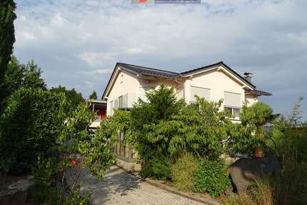 Haus zum Kaufen in Binzen 1.600.000,00 € 330 m²