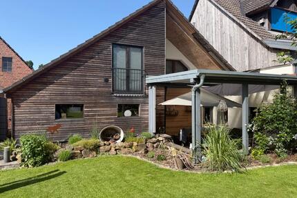 Einfamilienhaus mit großem Garten - Bad Salzuflen Ehrsen-Breden