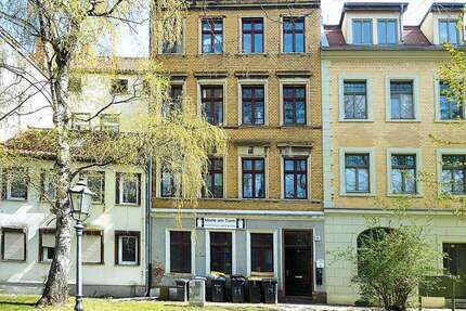 Haus zum Kaufen in Aschersleben 95.000,00 € 235 m²