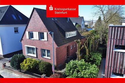 Gepflegtes Einfamilienhaus mit großem Garten in Bestlage von Rheine - fußläufig zur Emsgalerie & Ems