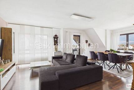 ***Oben angekommen, Zuhause fühlen! 4 ZKBB+2 Stellplätze in Brühl-Rohrhof***