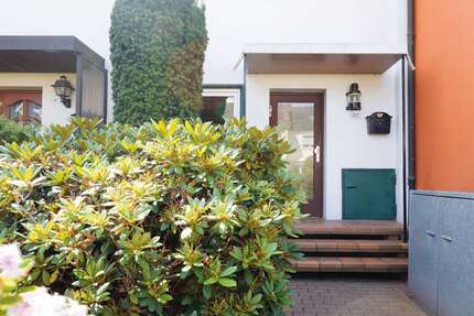 Haus zum Kaufen in Elmshorn 249.000,00 € 65 m²