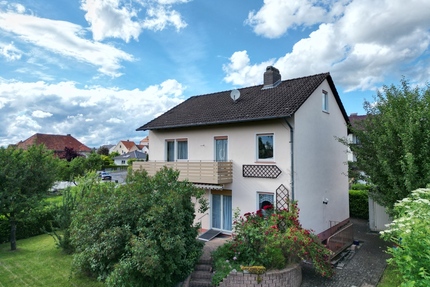 Einfamilienhaus mit Terrasse, Garten & Garage für die junge Familie in Eschwege / Niederhone