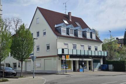 Solide investieren in zentraler Lage: Anteil an gepflegtem Wohn- und Geschäftshaus in Burghausen