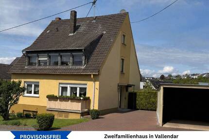 Zweifamilienhaus mit Balkon, Garten und Garage in bevorzugter Wohnlage von Vallendar