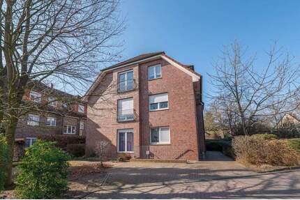 Mehrfamilienhaus mit 6 Wohneinheiten in Wiepenkathen! - Stade / Wiepenkathen