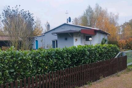 Attraktives Grundstücke mit 2 Bungalows in Aken - Dessau-Roßlau