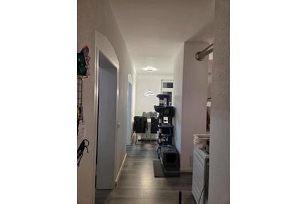 3 Zimmer Wohnung - 1.250,00&nbsp;EUR Kaltmiete, ca.&nbsp; 75,00&nbsp;m&sup2; in Aschaffenburg (PLZ: 63741) Damm