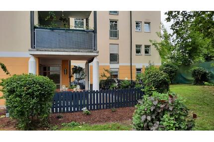 Ruhige 3-Zimmer-EG-Wohnung mit Terrasse, Gartenanteil, Straubing