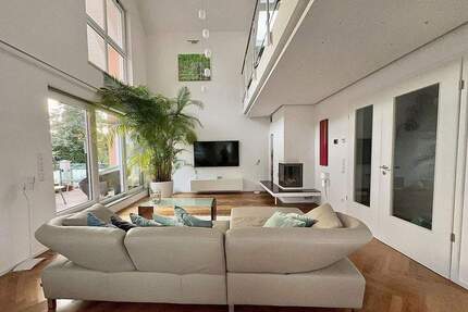 Großzügige, lichtdurchflutete DG-Maisonette Wohnung - Fasangarten - München Obergiesing