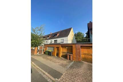 Tolle Doppelhaushälfte mit Potential in Oberasbach (Altenberg)