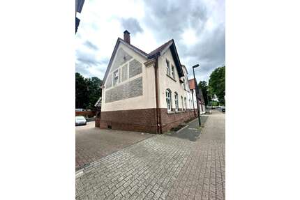 Haus zum Kaufen in Herne Röhlinghausen 375.000,00 € 140 m² - Herne / Röhlinghausen