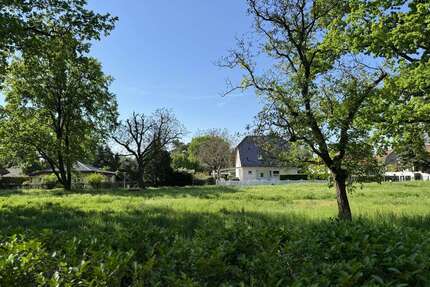 Grundstück zu verkaufen in Teltow 475.000,00 € 817 m²